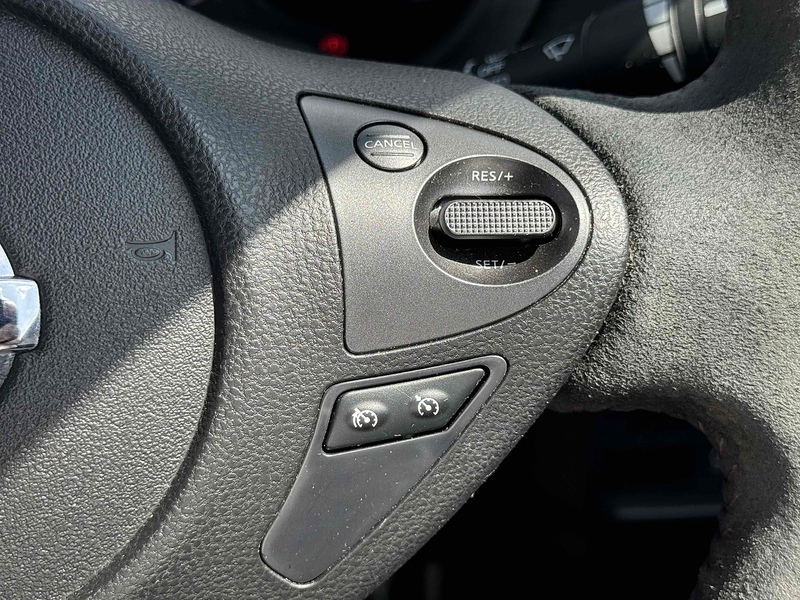 Nissan Juke Juke 1.6 DIG-T Nismo RS Euro 5 5dr - U10002771