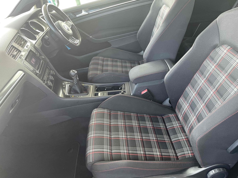 Volkswagen Golf TSI BlueMotion Tech GTI Launch - U10002773