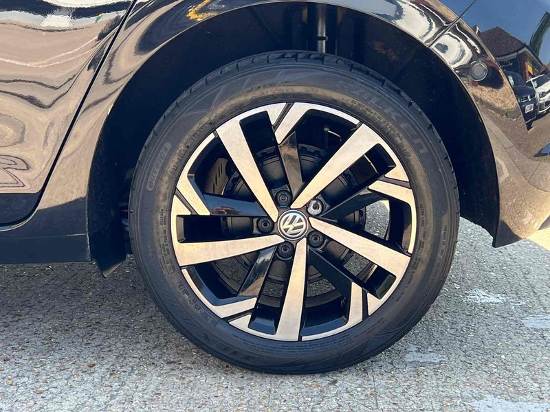 Volkswagen Polo TSI beats - U10002775