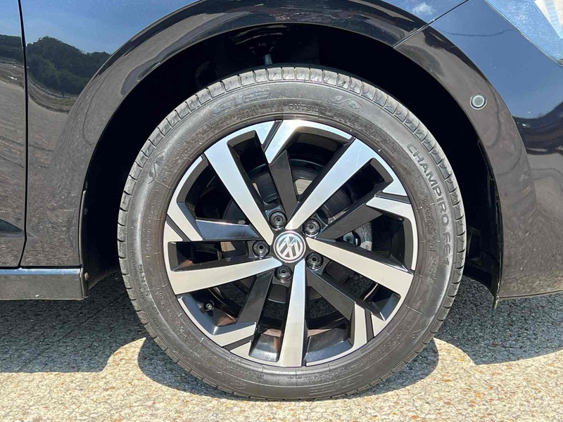 Volkswagen Polo TSI beats - U10002775