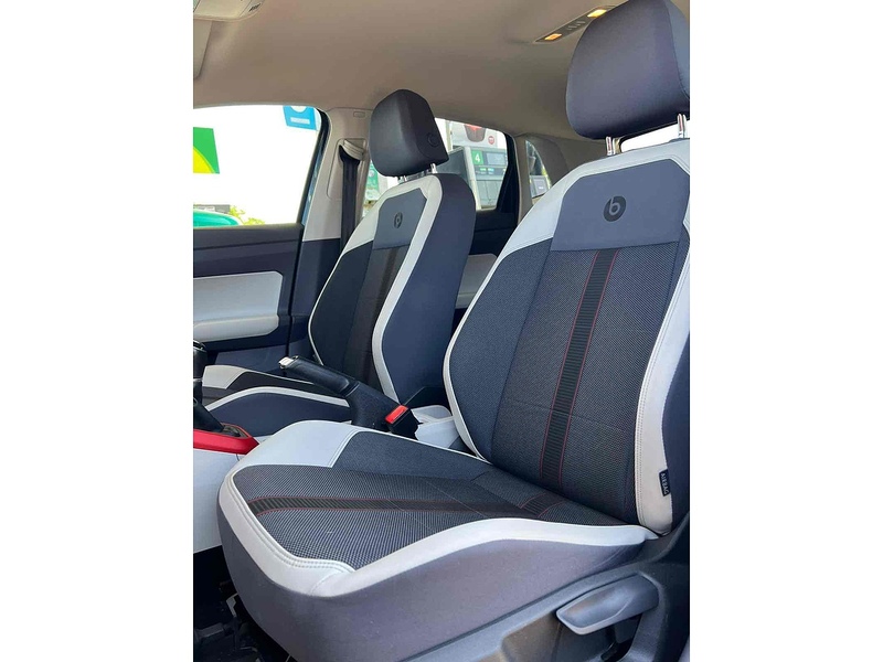 Volkswagen Polo TSI beats - U10002775