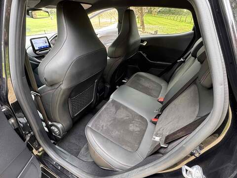 Ford Fiesta Fiesta 1.5T EcoBoost ST-3 Euro 6 (s/s) 5dr - U10002779