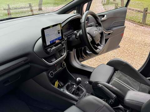 Ford Fiesta Fiesta 1.5T EcoBoost ST-3 Euro 6 (s/s) 5dr - U10002779