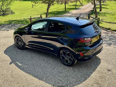 Ford Fiesta Fiesta 1.5T EcoBoost ST-3 Euro 6 (s/s) 5dr - U10002779