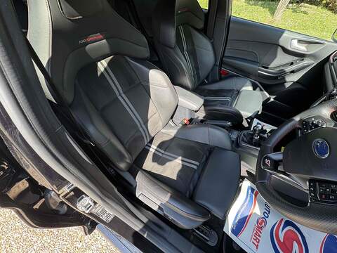 Ford Fiesta Fiesta 1.5T EcoBoost ST-3 Euro 6 (s/s) 5dr - U10002779