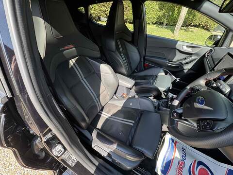 Ford Fiesta Fiesta 1.5T EcoBoost ST-3 Euro 6 (s/s) 5dr - U10002779