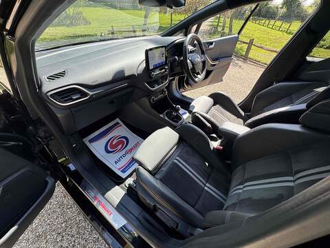 Ford Fiesta Fiesta 1.5T EcoBoost ST-3 Euro 6 (s/s) 5dr - U10002779