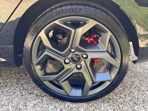 Ford Fiesta Fiesta 1.5T EcoBoost ST-3 Euro 6 (s/s) 5dr - U10002779