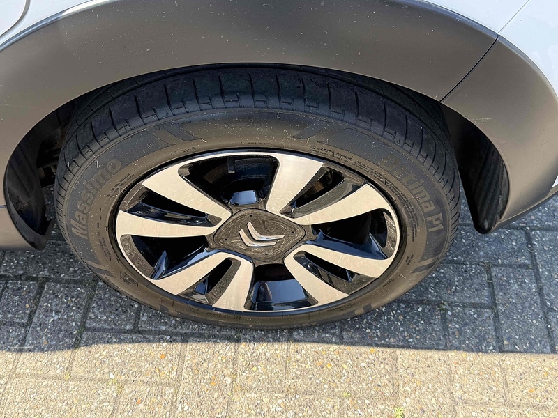 Citroen C3 C3 1.2 PureTech Flair Euro 6 5dr - U10002786