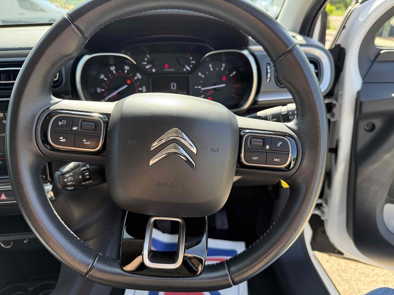 Citroen C3 C3 1.2 PureTech Flair Euro 6 5dr - U10002786