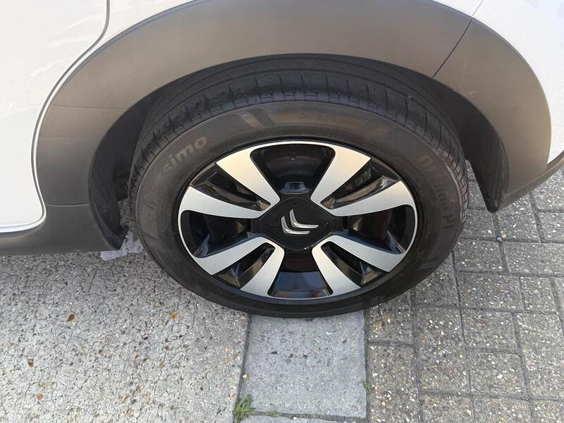 Citroen C3 C3 1.2 PureTech Flair Euro 6 5dr - U10002786