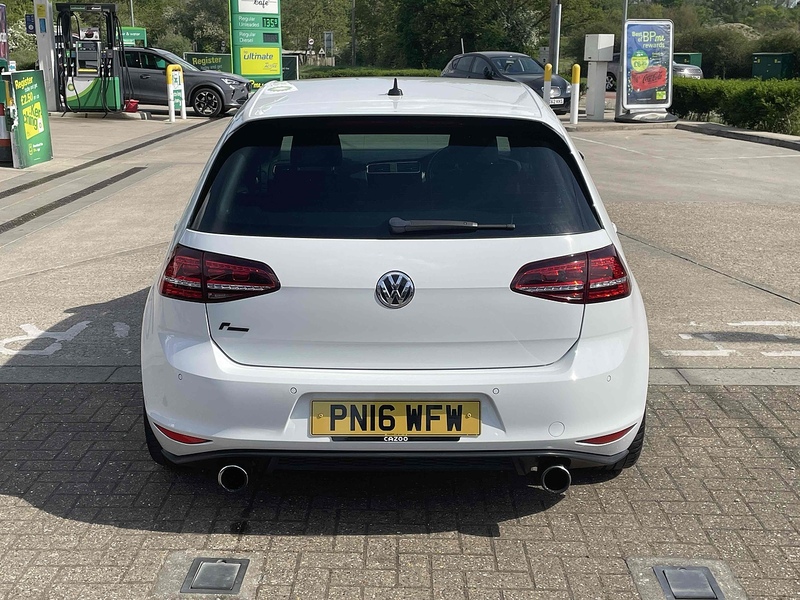 Volkswagen Golf TSI BlueMotion Tech GTI - U10002805