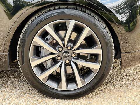 Land Rover Discovery P300 R-Dynamic SE - U10002807