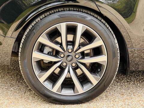 Land Rover Discovery P300 R-Dynamic SE - U10002807