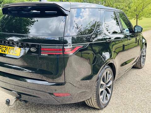 Land Rover Discovery P300 R-Dynamic SE - U10002807