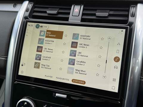 Land Rover Discovery P300 R-Dynamic SE - U10002807