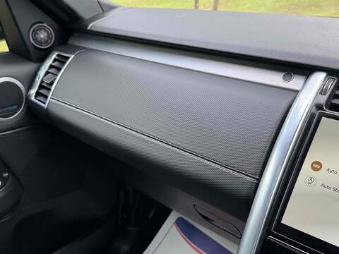 Land Rover Discovery P300 R-Dynamic SE - U10002807