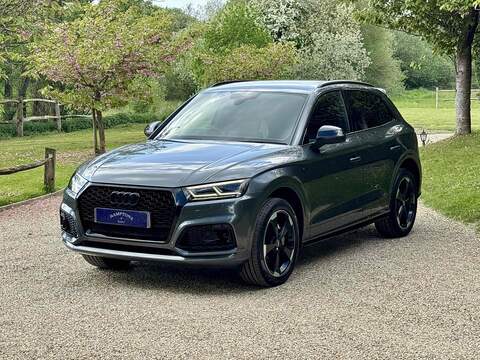 Audi Q5 TFSI Black Edition - U10002808