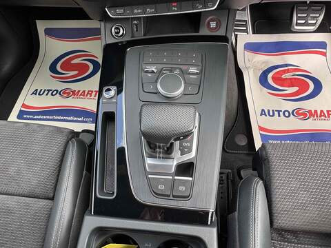 Audi Q5 TFSI Black Edition - U10002808