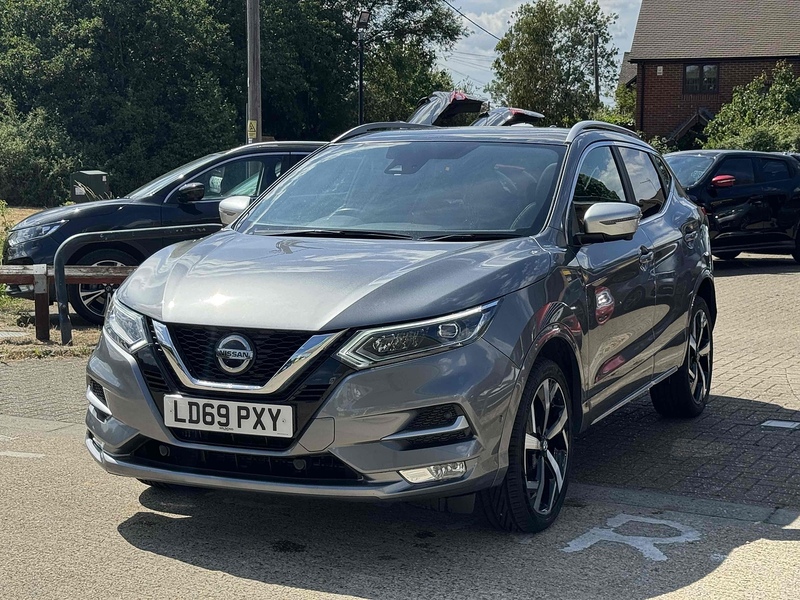 Nissan Qashqai Qashqai 1.3 DIG-T Tekna+ Euro 6 (s/s) 5dr - U10002809