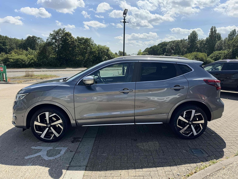 Nissan Qashqai Qashqai 1.3 DIG-T Tekna+ Euro 6 (s/s) 5dr - U10002809