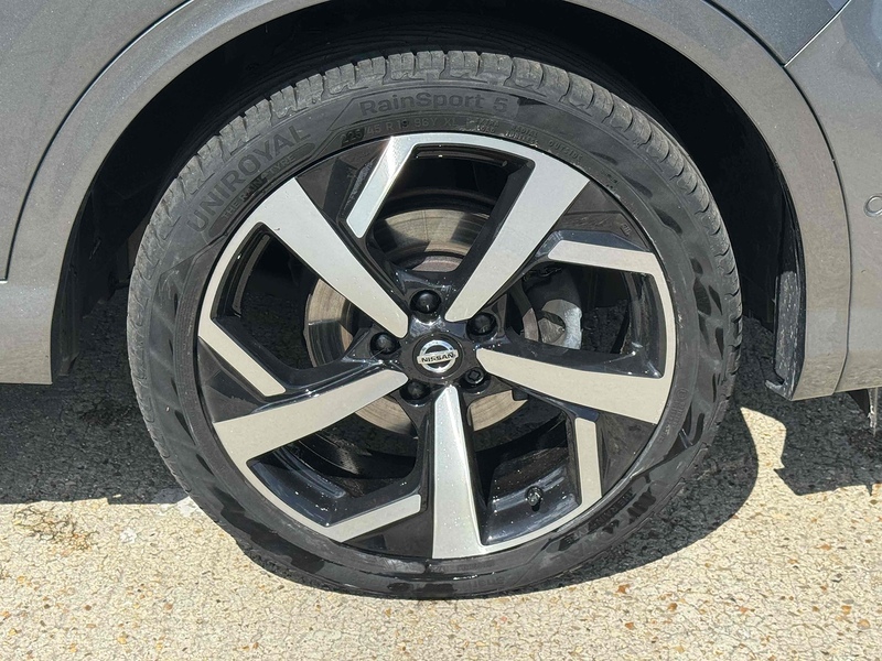 Nissan Qashqai Qashqai 1.3 DIG-T Tekna+ Euro 6 (s/s) 5dr - U10002809