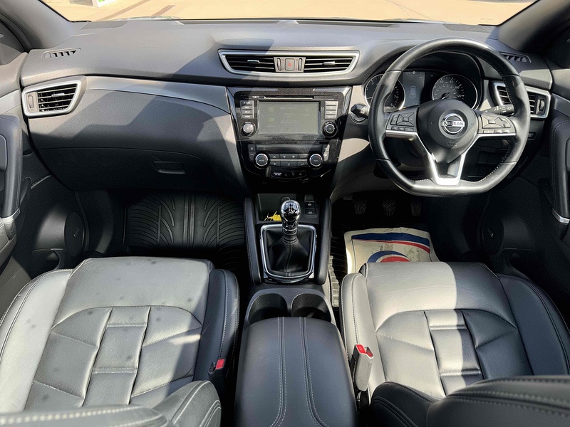 Nissan Qashqai Qashqai 1.3 DIG-T Tekna+ Euro 6 (s/s) 5dr - U10002809