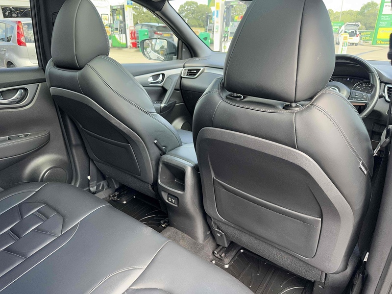 Nissan Qashqai Qashqai 1.3 DIG-T Tekna+ Euro 6 (s/s) 5dr - U10002809