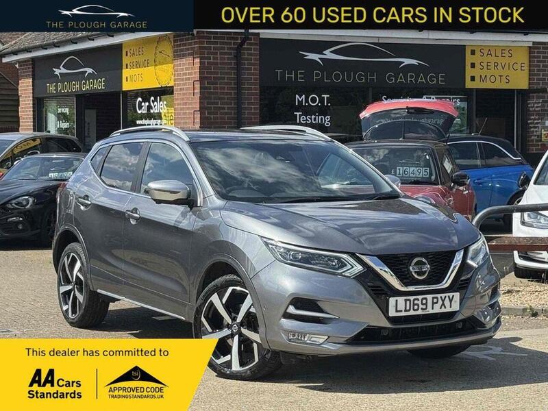 Nissan Qashqai 1.3 DIG-T Tekna+ Euro 6 (s/s) 5dr