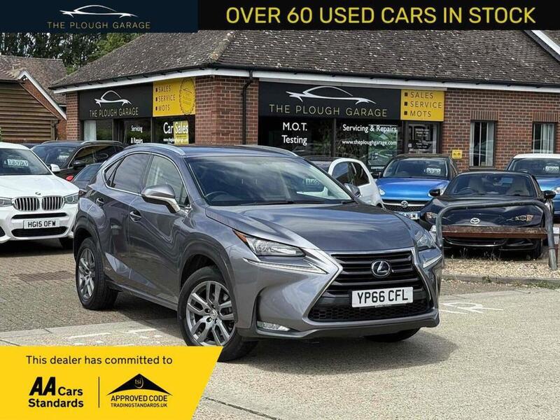 Lexus NX NX 2.5 300h Luxury E-CVT 4WD Euro 6 (s/s) 5dr - U10002810