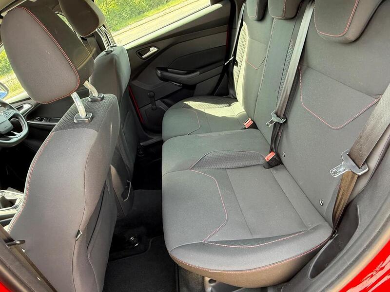 Ford Focus 1.0T EcoBoost ST-Line Euro 6 (s/s) 5dr - U10002811