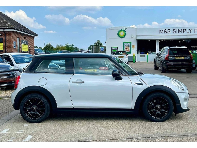 MINI Hatch Cooper - U10002820