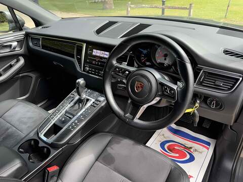 Porsche Macan Macan 3.0 V6 S PDK 4WD Euro 6 (s/s) 5dr - U10002821