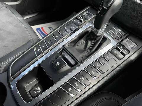 Porsche Macan Macan 3.0 V6 S PDK 4WD Euro 6 (s/s) 5dr - U10002821