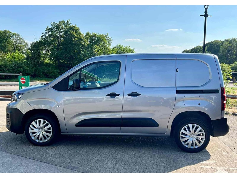 Peugeot Partner Partner 1.5 BlueHDi 1000 Professional Standard Panel Van SWB Euro 6 5dr - U10002828