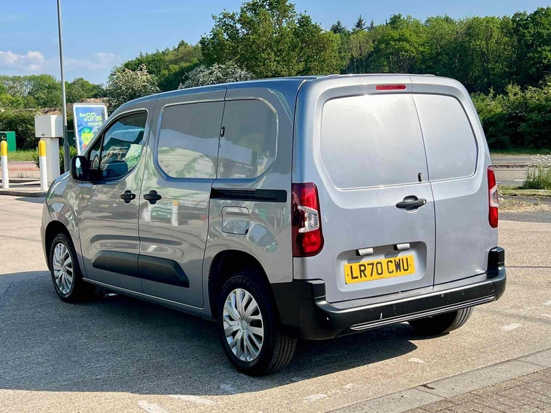 Peugeot Partner Partner 1.5 BlueHDi 1000 Professional Standard Panel Van SWB Euro 6 5dr - U10002828