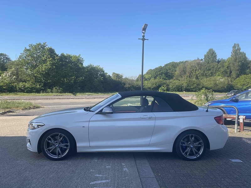 BMW 2 Series M240i - U10002834