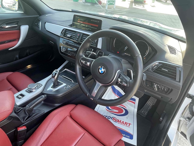 BMW 2 Series M240i - U10002834