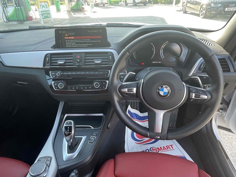 BMW 2 Series M240i - U10002834