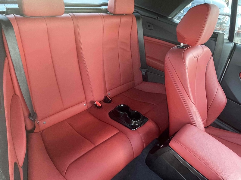 BMW 2 Series M240i - U10002834