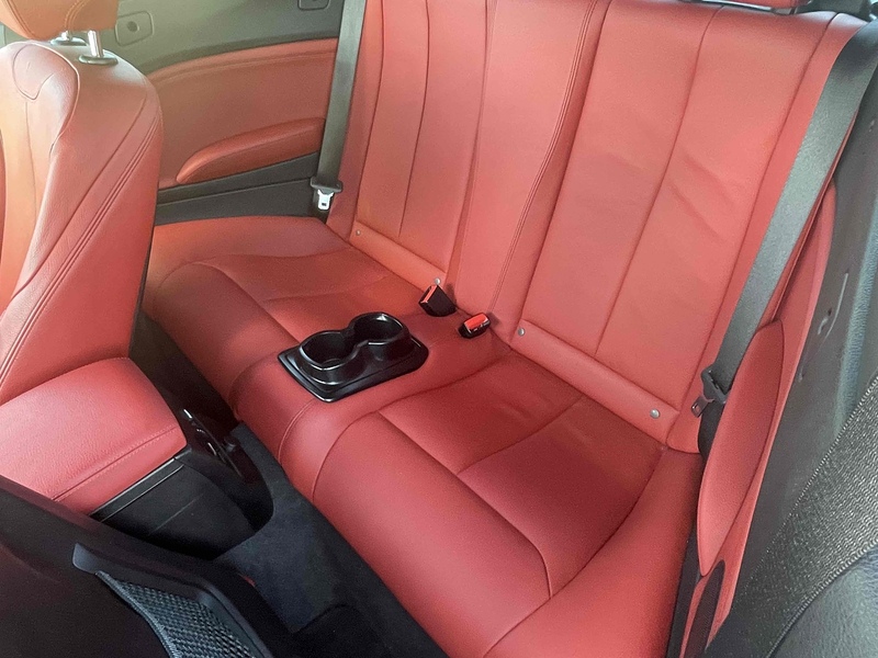 BMW 2 Series M240i - U10002834