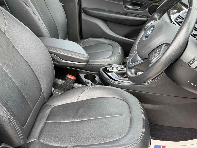 BMW 2 Series Active Tourer 218i Luxury - U10002841