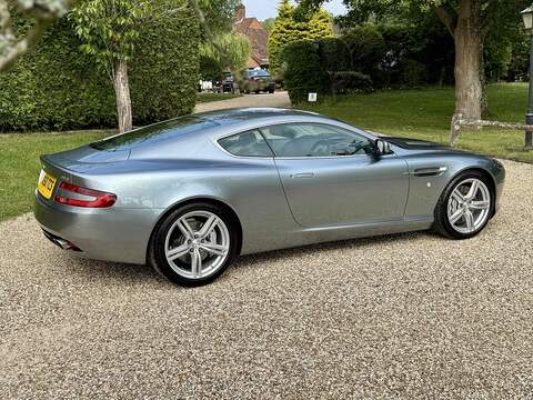 Aston Martin DB9 DB9 5.9 2dr - U10002847