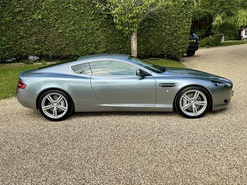 Aston Martin DB9 DB9 5.9 2dr - U10002847