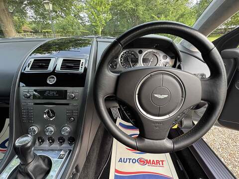 Aston Martin DB9 DB9 5.9 2dr - U10002847