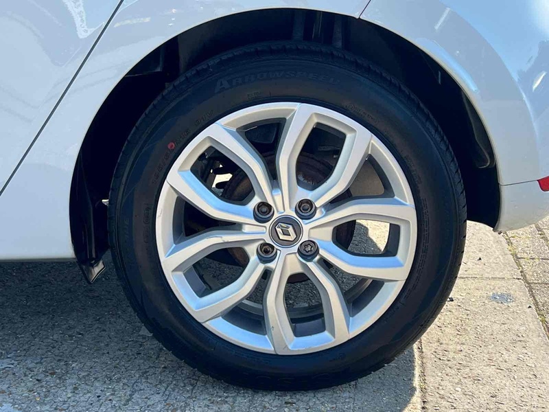 Renault Clio Dynamique Nav - U10002850