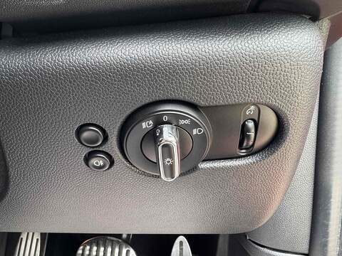 MINI Hatch Hatch 2.0 John Cooper Works Auto Euro 6 (s/s) 3dr - U10002851