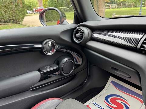 MINI Hatch Hatch 2.0 John Cooper Works Auto Euro 6 (s/s) 3dr - U10002851