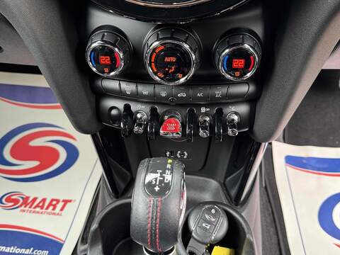 MINI Hatch Hatch 2.0 John Cooper Works Auto Euro 6 (s/s) 3dr - U10002851