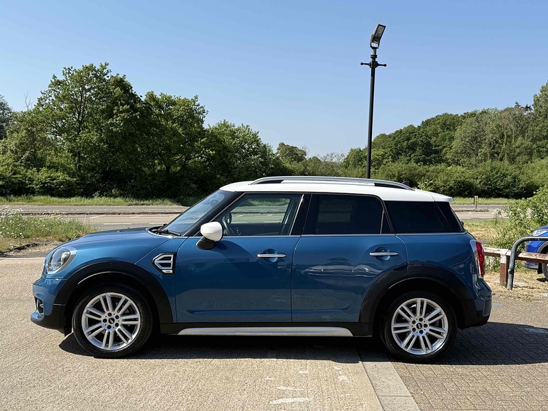 MINI Countryman Cooper Exclusive - U10002857
